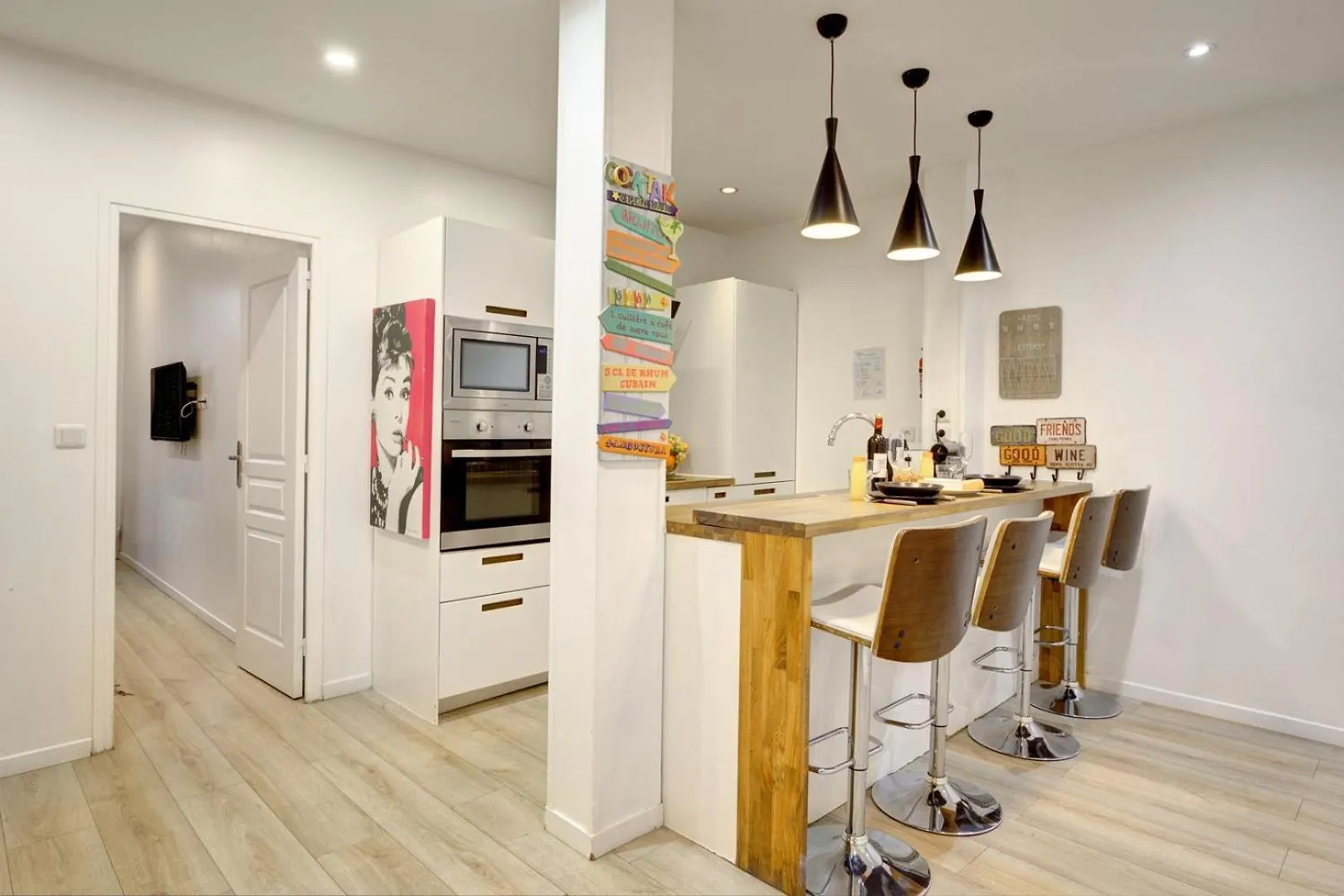 Bluestay 149 - Spacieux Appartement Paris Centre France